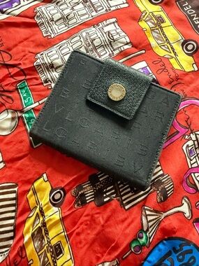 BVLGARI wallet- Vintage